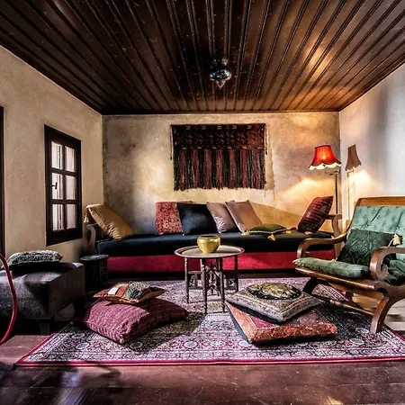 Lemuria Manor, Wine Dark Sea