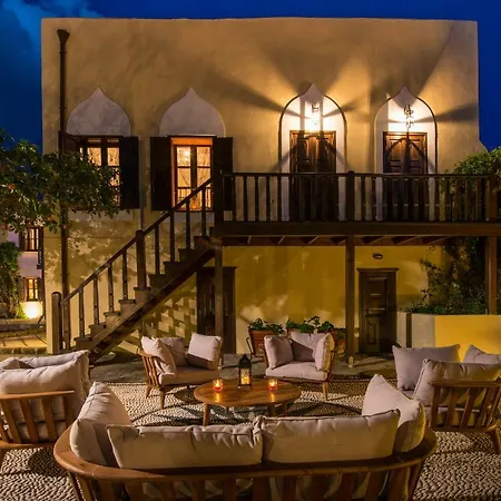 Lemuria Manor, Wine Dark Sea بيت للعطل *